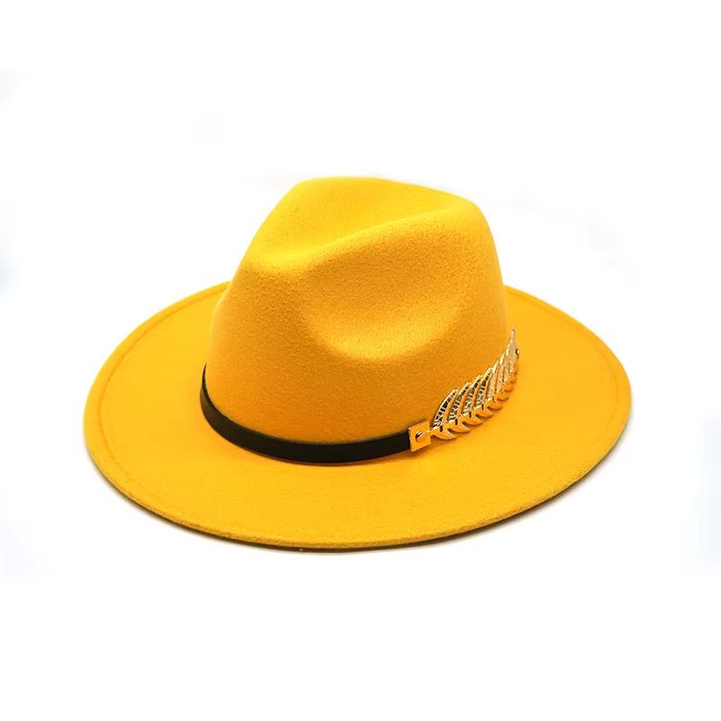 Années 80 Chapeau Vintage Fedora Plume Dorée - Ma Penderie Vintage